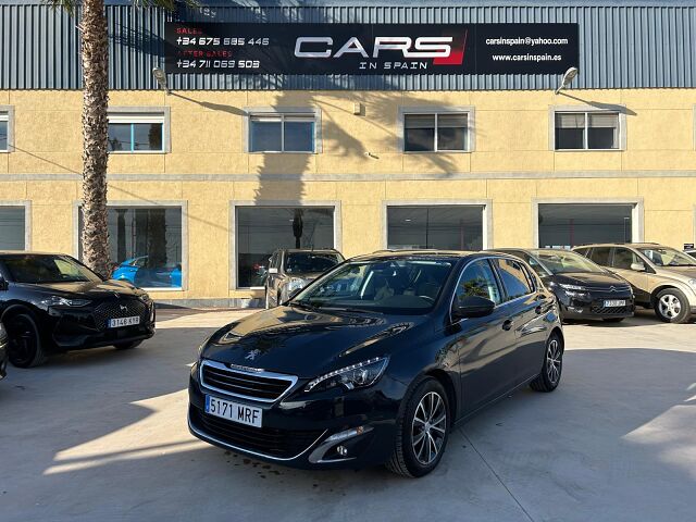 PEUGEOT 308 ALLURE 1.2 E-THP AUTO SPANISH LHD IN SPAIN 40000 MILES SUPERB 2017